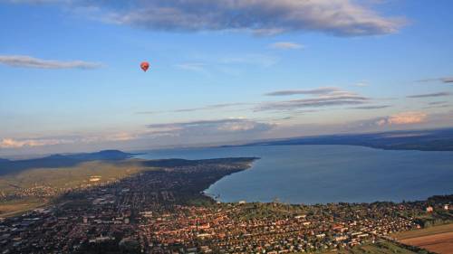 Balatoni hőlégballonozás a Keszthelyi-öböl felett 2