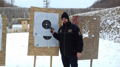 BASIC Pisztolyos élménylövészet Győr mellett a Ballistic lőtéren 4