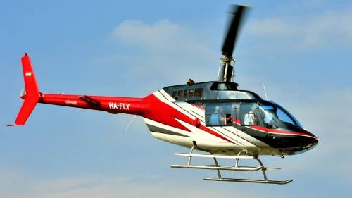 Nappali helikopterezés Budapest felett 4 utas részére BELL-206-tal 2