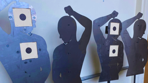 Gyerekeknek szituációs gyakorlás profi airsoft fegyverekkel 6