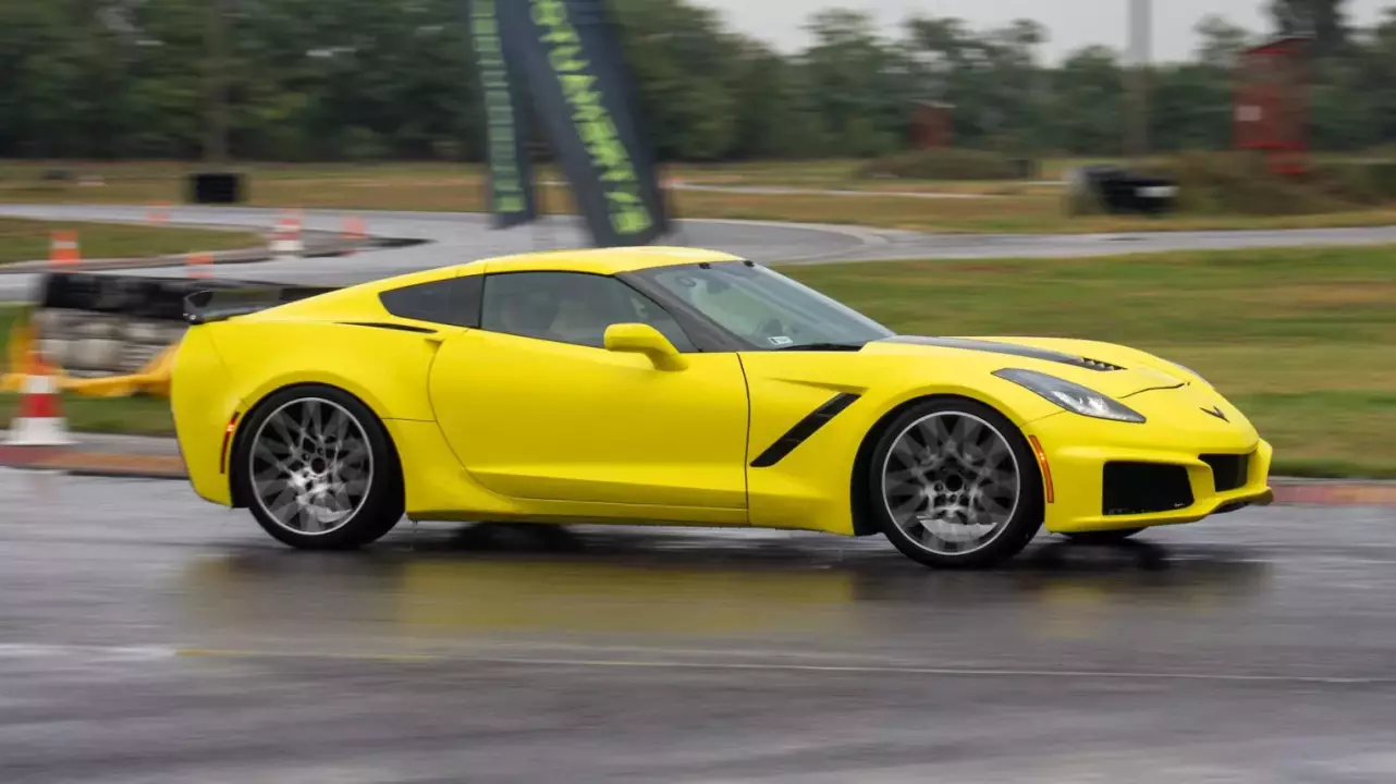 Chevrolet Corvette C7 élményvezetés az Euroringen fő kép