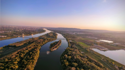 Budapest, Szentendre, Visegrád, Dunakanyar, Esztergom sétarepülés 3