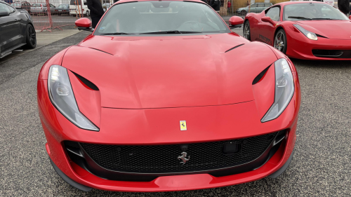 Ferrari 812 Superfast élményautózás gyerekeknek a Kakucs Ringen 4