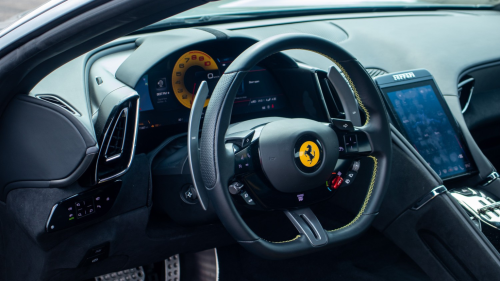 Vezess Ferrari Roma szuperautót a Kakucs Ringen 6