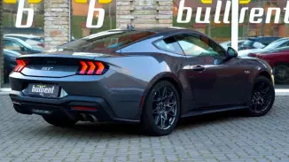 Ford Mustang 2024 GT V8 Coupe utcai élményvezetés