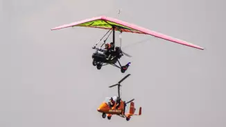 Közös légi kaland gyrokopterrel/motoros sárkányrepülővel a felhők felett