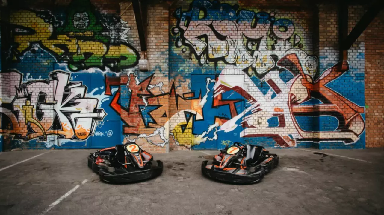 Benned van a bajnok! – Csoportos gokart futam Budapesten a Gokart Arénában fő kép