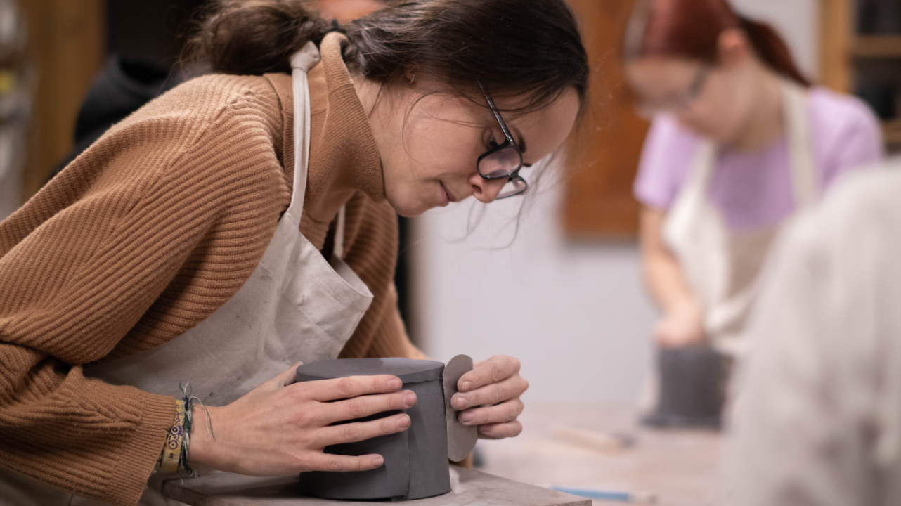 Készítsd el saját bögrédet! – Kerámia workshop Budapesten fő kép