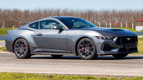 Mustang GT 2024 élményvezetés az M-Ringen – hétköznap/hétvégén 15
