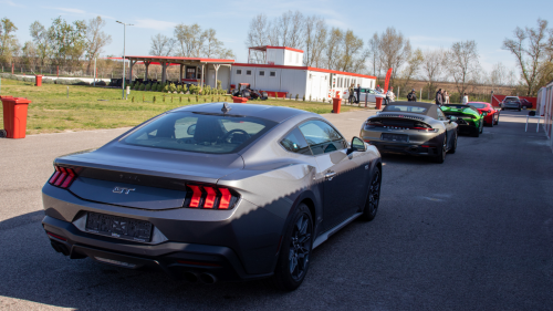 Mustang GT 2024 élményvezetés az M-Ringen – hétköznap/hétvégén 17