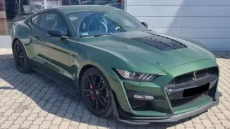 Ford Mustang Shelby GT 500 élményvezetés Budapesten