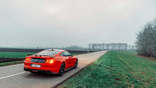 Utcai élményautózás Mustang GT55-el Debrecen és környékén 4
