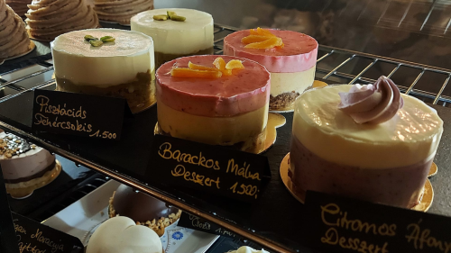 Romantika kettesben a C’est la vie Caféban, Pátyon 9