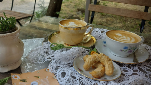 Romantika kettesben a C’est la vie Caféban, Pátyon 2