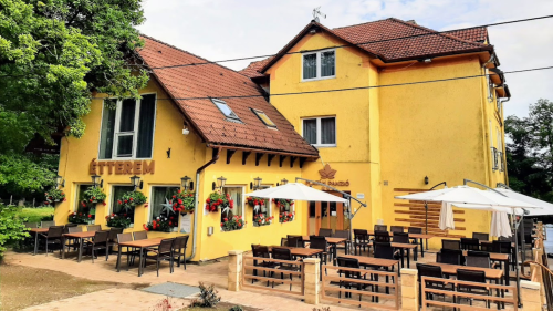 Hegyvidéki pihenés kettesben Dobogókőn, a Platán panzióban 1