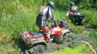 Vadregényes apa-fia quad-túra Törökbálint környékén