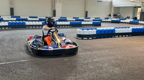 Gokart élmény Székesfehérváron – Ahol a tempó a Te kezedben van! 9