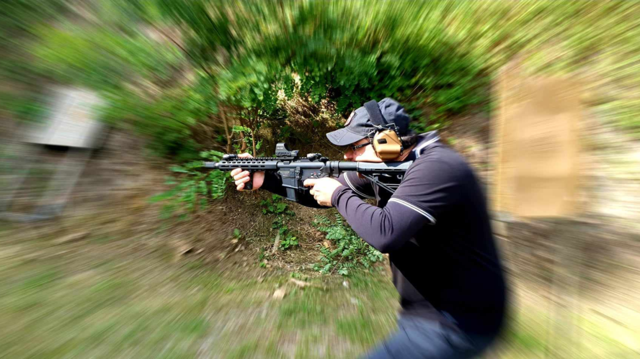 Élménylövészet Győr mellett - SWAT CSOMAG fő kép