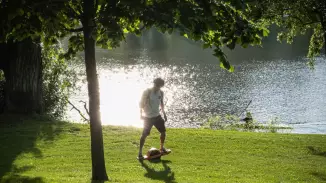 Páros OneWheel kiteljesedés két napos Tisza-tó túrán
