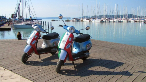 4 órás Vespa robogótúra Nagyvázsonyba kemény 50 köbcentivel 2