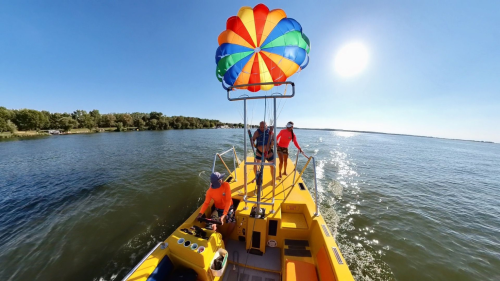 Víziejtőernyőzés a Tisza tavon 3